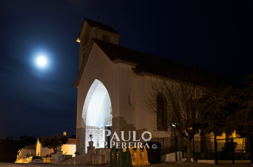 Moonset - Igreja Maceira